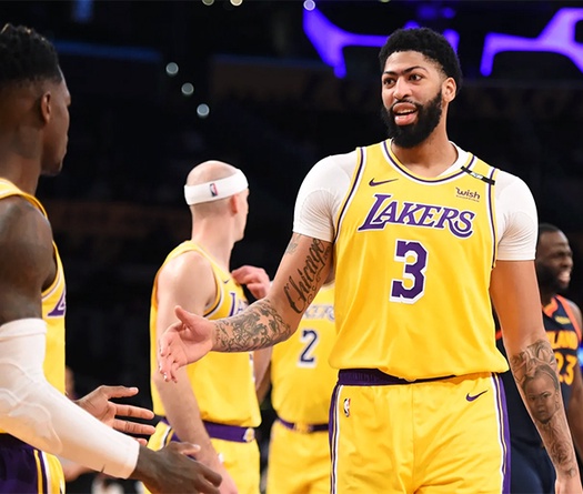 Đằng sau hợp đồng Rajon Rondo: Do Anthony Davis chán Schroder?