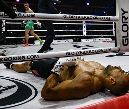 Badr Hari thua ngược trong trận lật kèo bất ngờ nhất lịch sử GLORY Kickboxing
