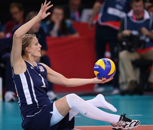 Nữ VĐV bóng chuyền mang thai tháng thứ 5 vẫn giành HCV Paralympic