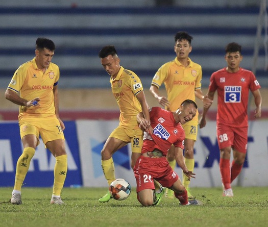 Sau Hải Phòng, đến lượt Nam Định có nguy cơ không được dự V.League 2022