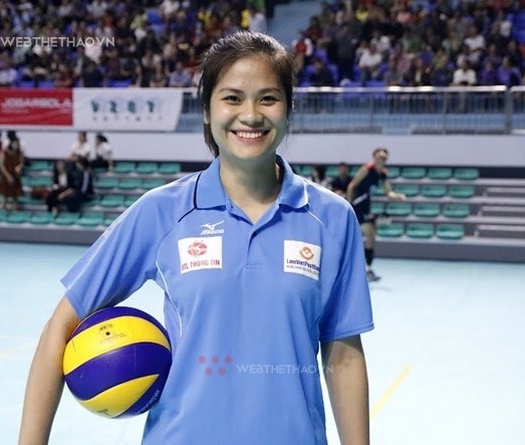 Trò chuyện với Hoa khôi Thu Trang về công việc độc nhất vô nhị của bóng chuyền nữ Việt Nam