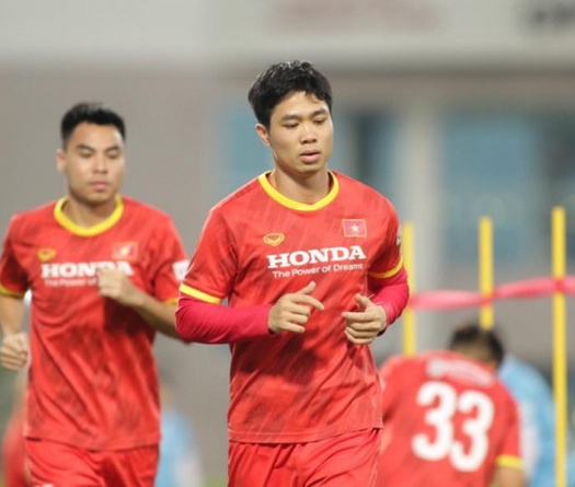 Danh sách tuyển Việt Nam đấu Trung Quốc: Công Phượng tái xuất