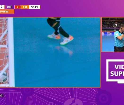 Trọng tài FIFA lý giải tình huống VS từ chối bàn thắng cho futsal Việt Nam