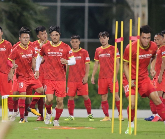 Công Phượng - Văn Toàn ghi bàn, tuyển Việt Nam thắng kịch tính U22 Việt Nam