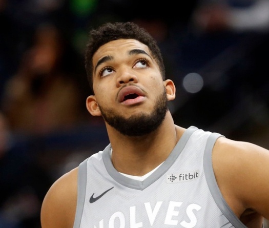 Bất chấp biến động, Karl-Anthony Towns quyết ở lại Minnesota Timberwolves