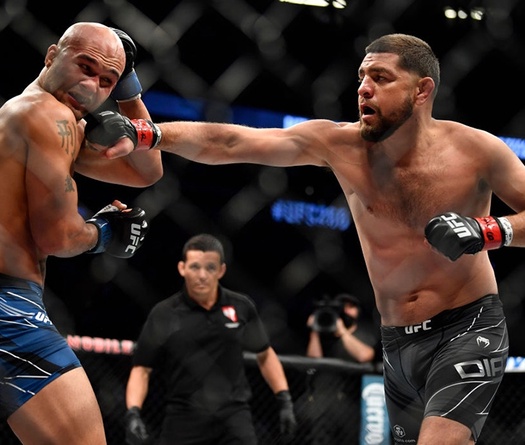 Lawler vs Diaz tại UFC 266: Conor McGregor và các võ sĩ nói gì về kết quả trận đấu?