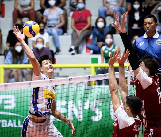 Ngược dòng quả cảm trước Ba Lan, Ý vào Chung kết giải bóng chuyền U21 Vô địch thế giới