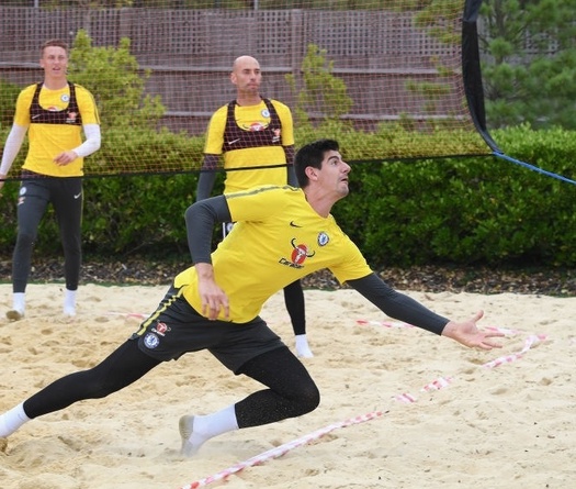 Thibaut Courtois: Trở thành thủ môn hàng đầu thế giới nhờ bóng chuyền!