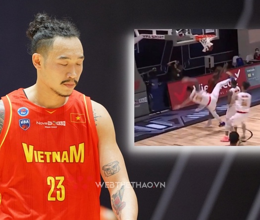 Tâm Đinh va chạm nguy hiểm với DaQuan Bracey, dính chấn thương nặng