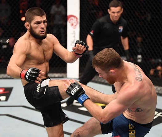 Khabib quay lưng với Justin Gaethje: Cậu nên ngậm miệng lại để Islam tranh đai