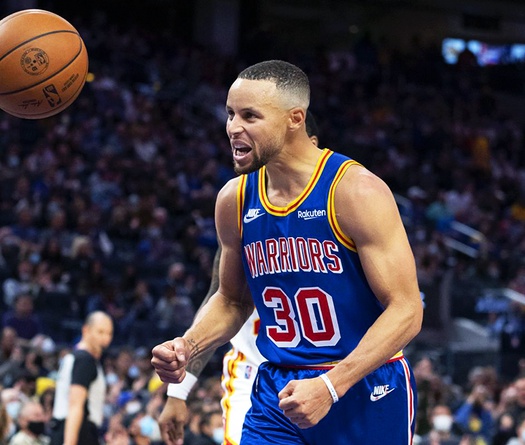 Stephen Curry ghi 40 điểm, lập kỳ tích mới về ném 3 trong ngày vùi dập Chicago Bulls