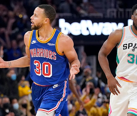 Stephen Curry và các đồng đội trở lại mặt đất, Warriors đứt mạch bất bại sân nhà