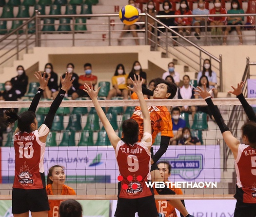 Hấp dẫn và khó lường 2 trận Bán kết nữ giải bóng chuyền VĐQG 2021