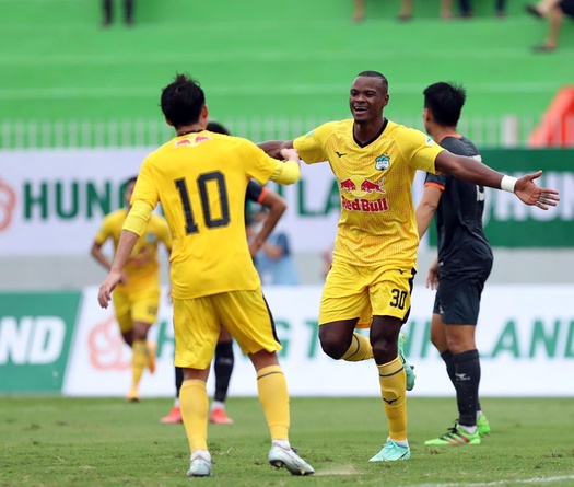 Kết quả Bình Dương 1-3 HAGL: Ngoại binh tỏa sáng