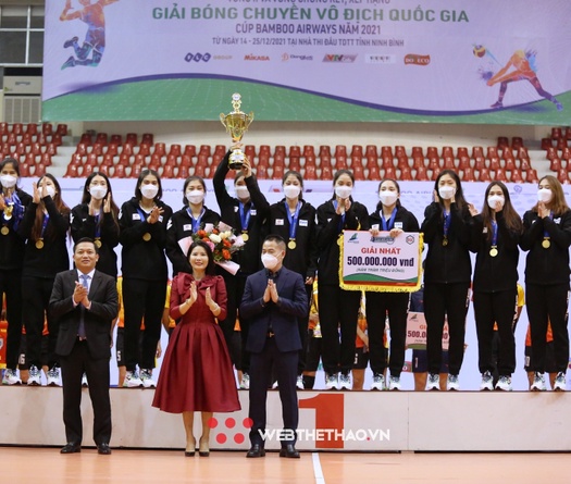 BTL Thông tin và Tràng An Ninh Bình tham dự Giải bóng chuyền các CLB Châu Á 2022