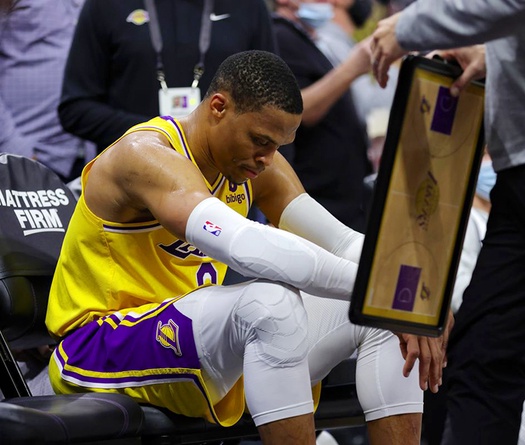 Trước tin đồn bị trade, Russell Westbrook bình chân như vại: “Tôi chả lo gì cả!”