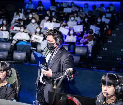 DRX nói gì về quyết định sa thải HLV Kim?