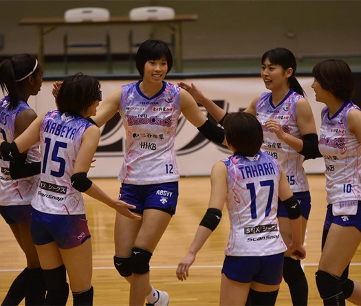 Đội bóng của Thanh Thuý tiếp tục gặp vận xui vì COVID-19