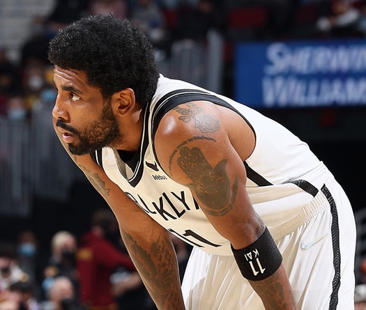 Brooklyn Nets khủng hoảng trầm trọng, Kyrie Irving vẫn cứng rắn về câu chuyện vắc xin
