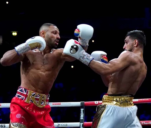 Boxing: Knockout Amir Khan, Kell Brook chấm dứt mối hiềm khích 17 năm ở đại chiến nước Anh