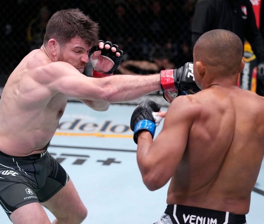 Jim Miller tiếp tục chuỗi thắng knockout, phá vỡ kỉ lục tại UFC