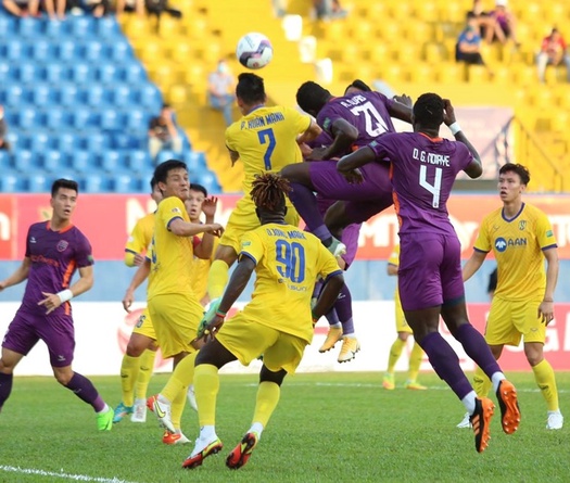 SLNA thắng trận mở màn V.League 2022 với chỉ số đặc biệt