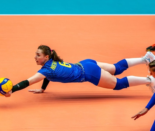 Liên đoàn bóng chuyền Ukraine đình chỉ mọi hoạt động vì chiến tranh