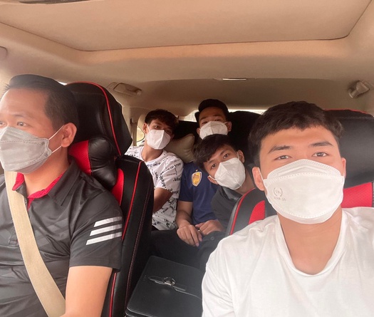 Hai cầu thủ U23 Việt Nam âm tính COVID-19, không còn ai “mắc kẹt” ở Campuchia