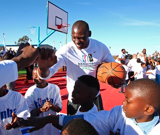 Cầu thủ NBA làm điều thần kỳ: Quyên góp 1 năm lương để xây bệnh viện tại châu Phi