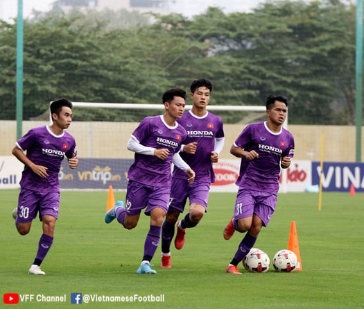 U23 Việt Nam thiếu vắng quân số ở buổi tập đầu chuẩn bị SEA Games 31
