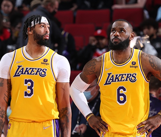 Cập nhật tình hình chấn thương của Anthony Davis và LeBron James