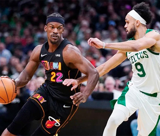 Miami Heat hồi sinh đúng lúc, đánh bại Boston Celtics để chiếm lại hạng nhất miền Đông