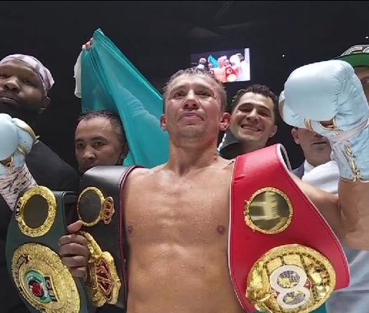 Gennady Golovkin knockout Ryota Murata sau màn "đọ súng", thâu tóm 3 đai vô địch hạng trung