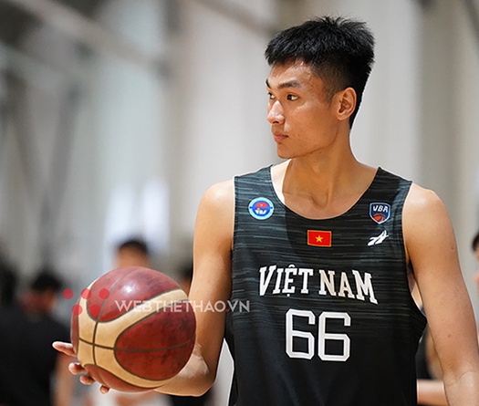 Chiều cao đội tuyển bóng rổ Việt Nam dự SEA Games 31: Trung bình 1m88, VĐV cao nhất 2m03