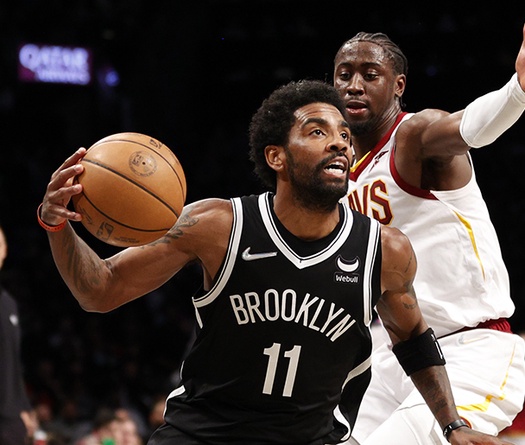 Kyrie Irving rực sáng, cùng Brooklyn Nets chốt vé Playoffs sau khi đánh bại Cavaliers
