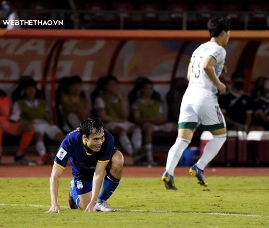 Giải cơn khát bàn thắng kéo dài 358 ngày, Văn Toàn tiết lộ sự thật gây sốc 