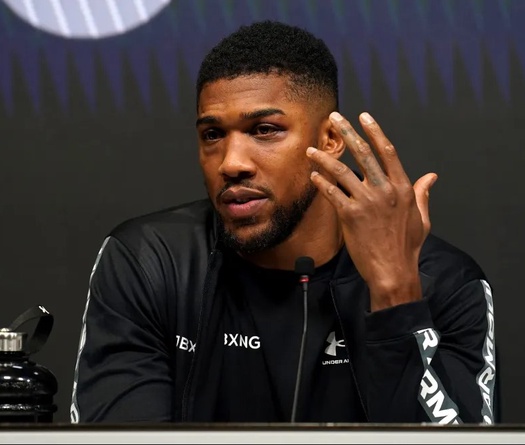 Anthony Joshua hé lộ huấn luyện viên cho trận tái đấu Oleksandr Usyk