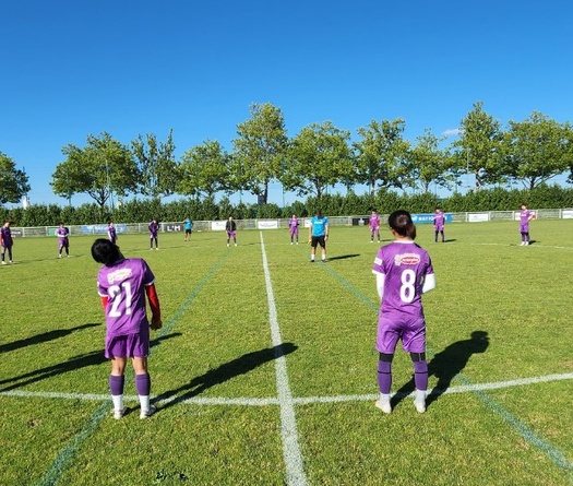 Tuyển nữ Việt Nam tranh thủ từng phút tập luyện để đấu Pháp