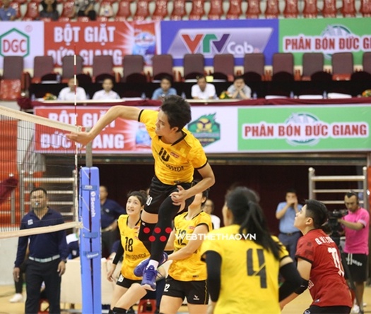 Không thể ngăn cản Bích Tuyền, Than Quảng Ninh một lần nữa ôm hận trước Ninh Bình Doveco