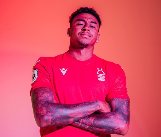 Lingard thực hiện cuộc chuyển nhượng bất ngờ sau khi rời MU