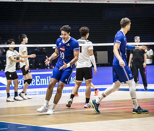 Bóng chuyền nam Nhật Bản không thể tạo bất ngờ trước nhà đương kim vô địch Olympic