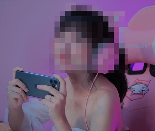Nữ streamer Liên Quân nổi tiếng bị bắt vì tàng trữ chất cấm