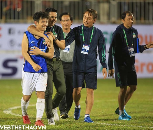 HAGL mất “cơn lốc đường biên” khi tiếp đón Hải Phòng