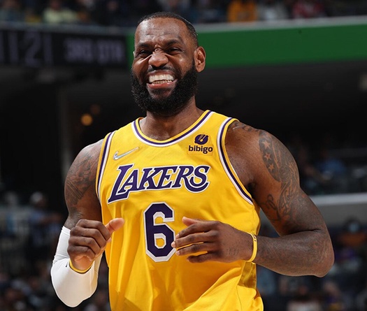 Bỏ túi tổng cộng 14.500 tỷ đồng, LeBron James kiếm tiền đỉnh nhất lịch sử bóng rổ NBA