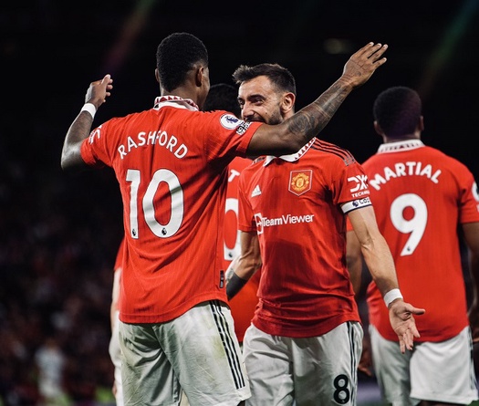 MU chạy nhiều hơn 19 km để thắng Liverpool