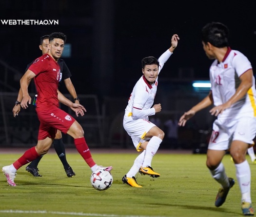 Tuyển Việt Nam vẫn nằm Top 100, bỏ xa Thái Lan trên BXH FIFA