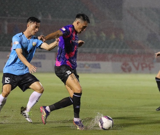 Nam Định gọi, Sài Gòn trả lời, cuộc đua trụ hạng V.League vô cùng kịch tính
