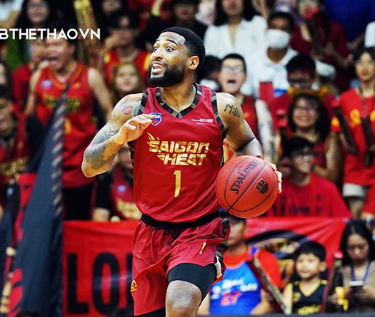 Madarious Gibbs lập kỷ lục Playoffs, Saigon Heat đánh bại Buffaloes tại Game 1