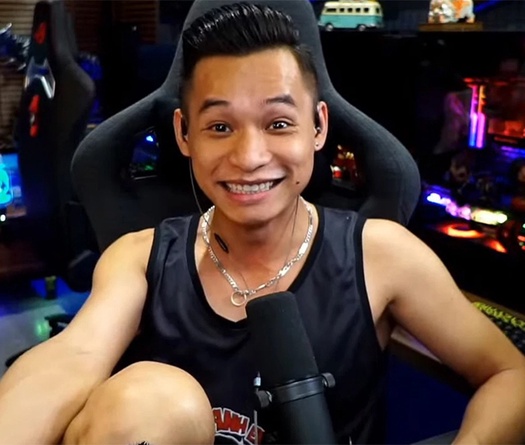 Nam streamer Độ Mixi bất ngờ nhập viện
