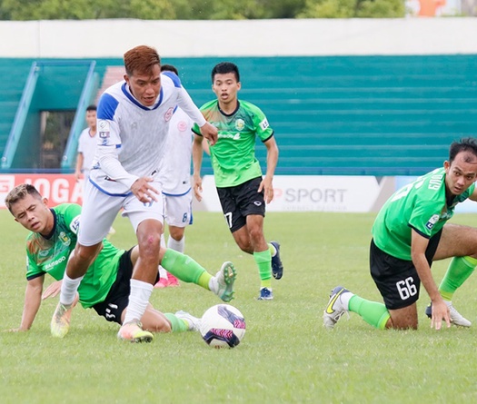 Cầu thủ Cần Thơ "kêu cứu" vì nợ lương, tính phương án đình công